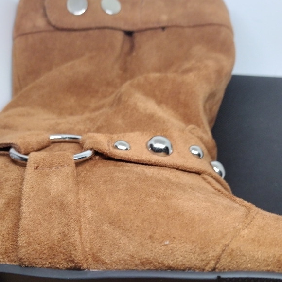 New Comjuy Brown Suede Boots with Silver Studs – Size 8, NIB - Picture 5 of 5
